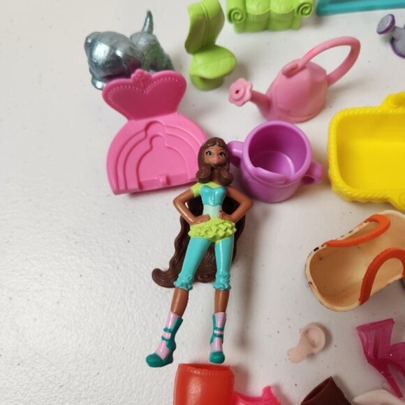 Barbie Doll House Miniatures Accessories Toys Suitcase Shoes Horse Saddle Dolls - Picture 3 of 12